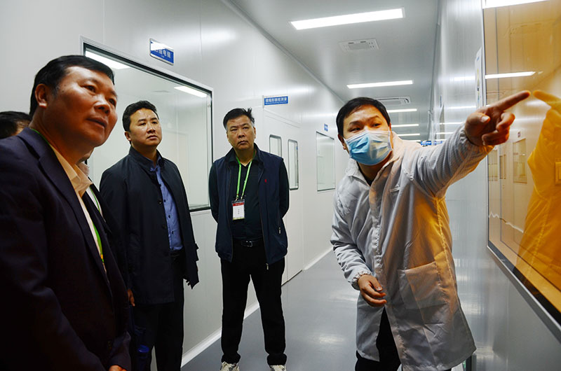 韶关市委党校处级干部学习班到欧莱新材调研